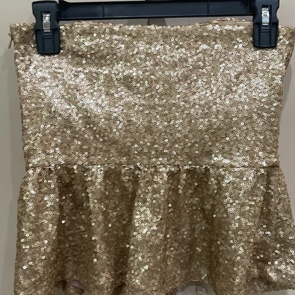 Strapless Gold Sparkle Peplum Top - Picture 6 of 13
